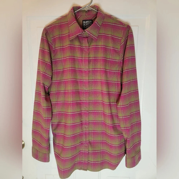 Burton Dryride Blitz Flannel. Snowboarding. Pink and green. Womens M - Picture 1 of 10